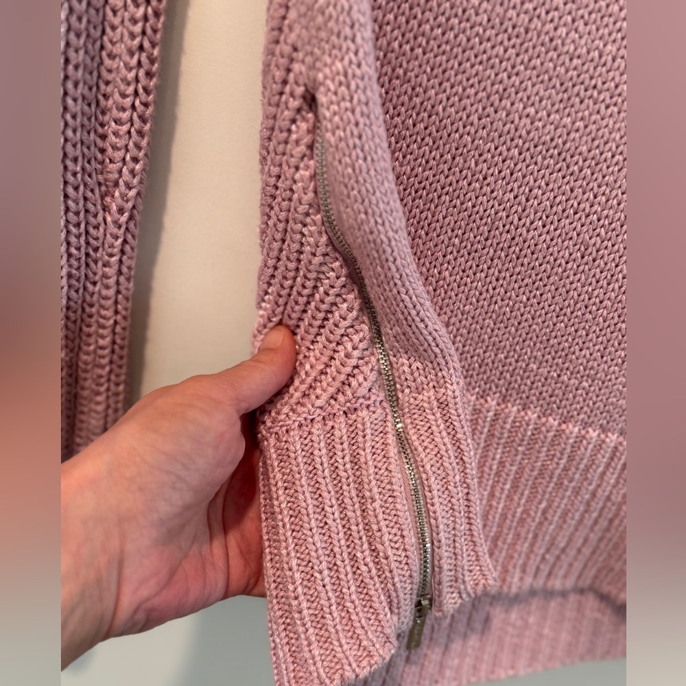 Calvin Klein Light Pink Knit Top - Picture 6 of 8